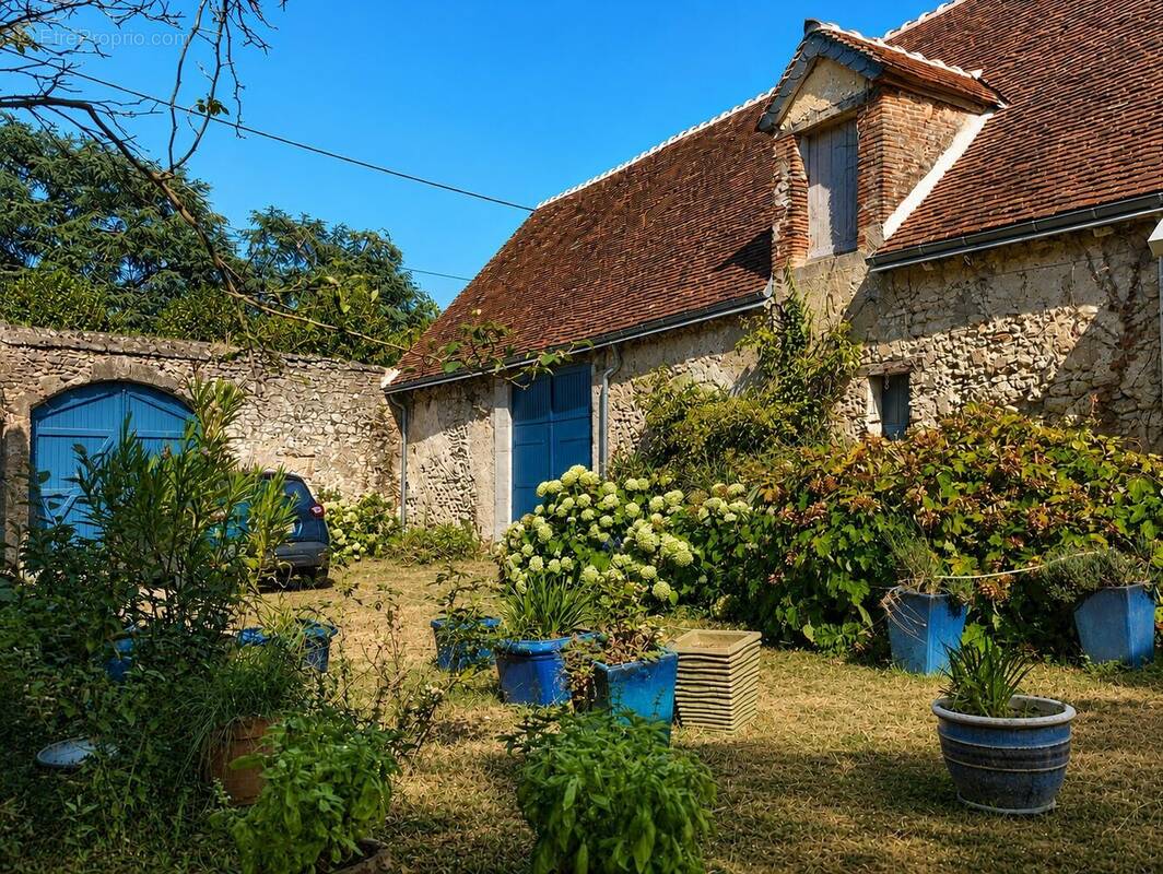 Maison à MASLIVES