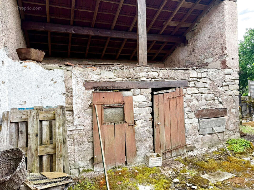 Maison à SAINT-SAUVEUR