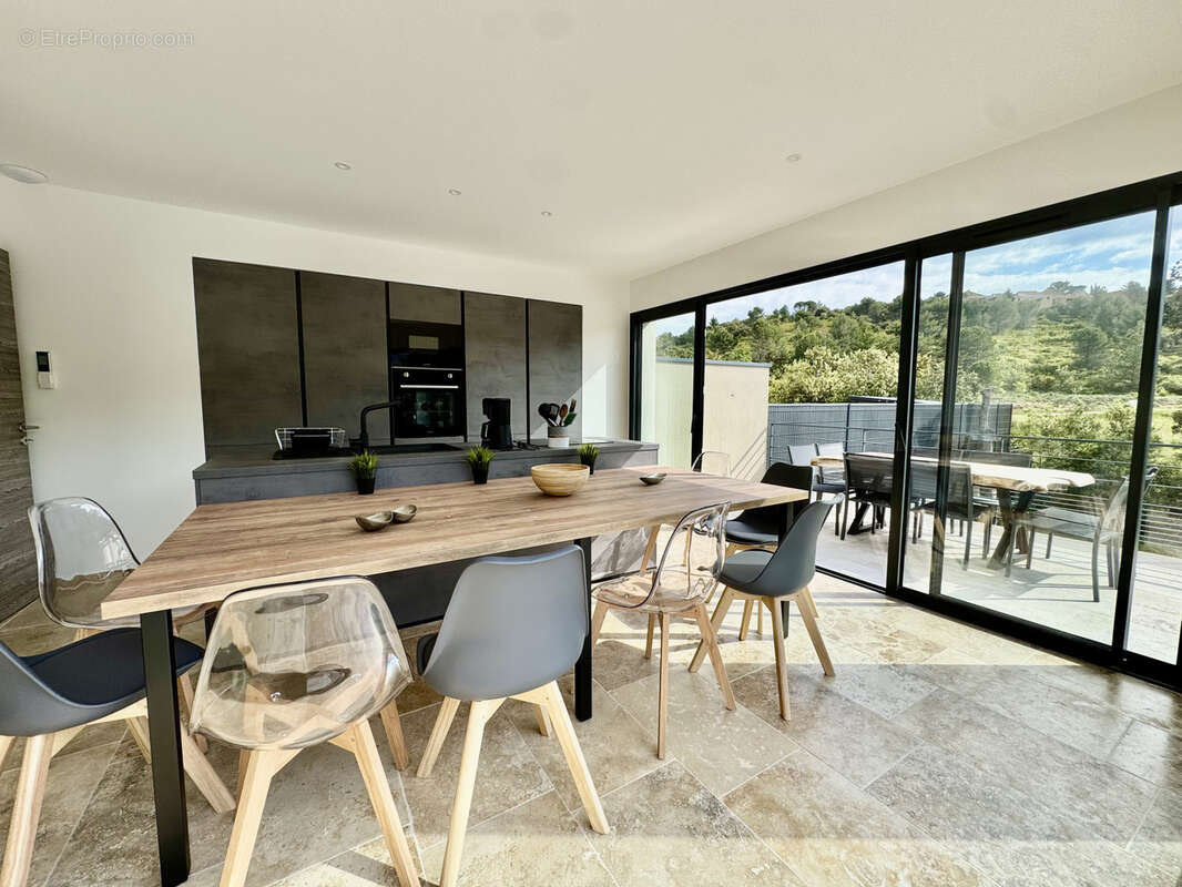 Maison à MOLLANS-SUR-OUVEZE