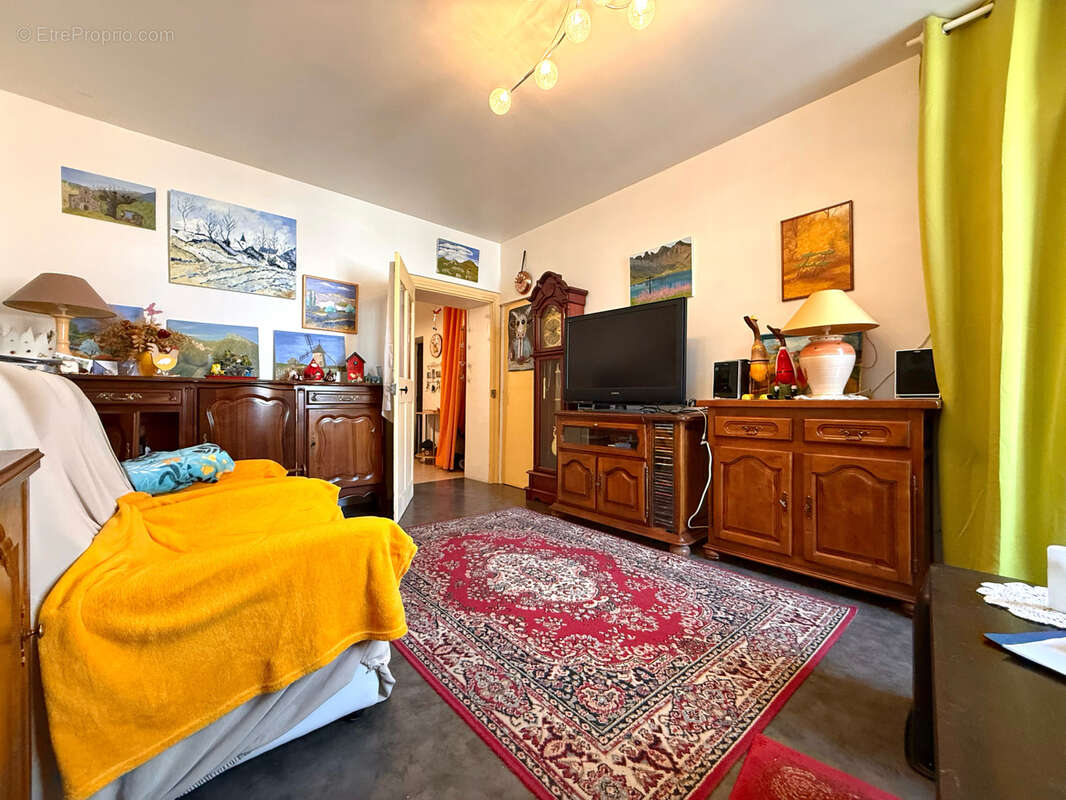 En EXCLUSIVITE Appartement 53 m2 entièrement rénové Lodève - photo 3