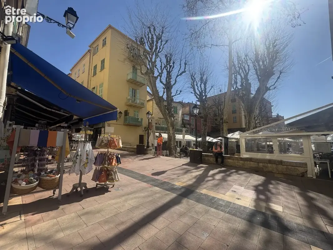 Photo Commerce à Menton au prix de 150 000€
