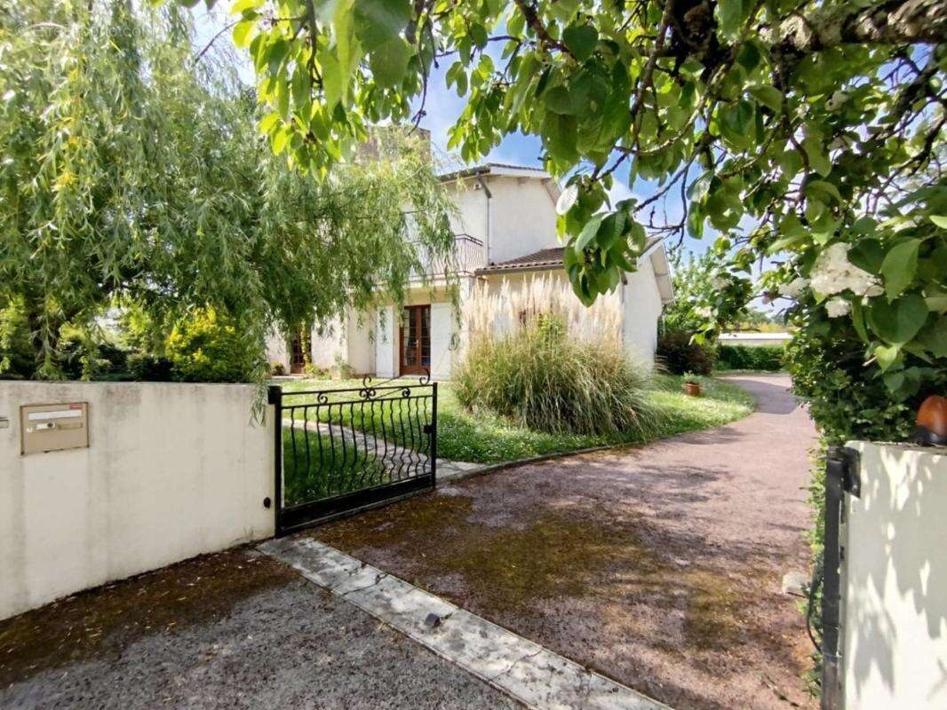 Maison à CUGNAUX