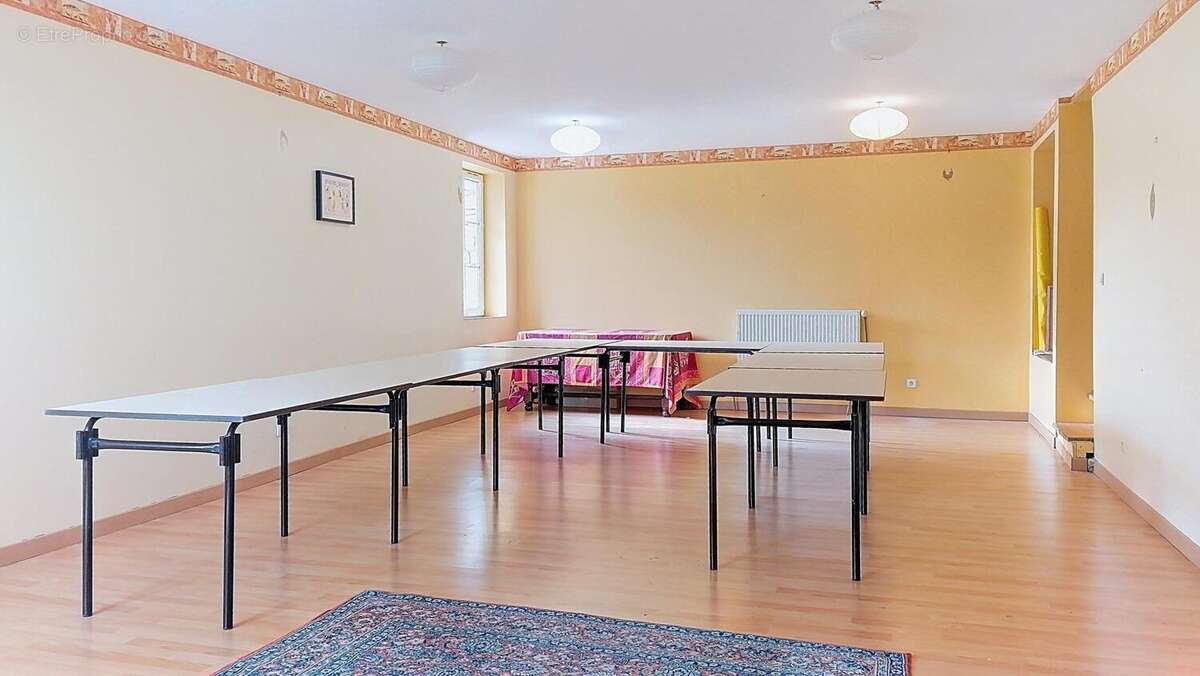 Maison 278 m² à Villecomte  - photo 9
