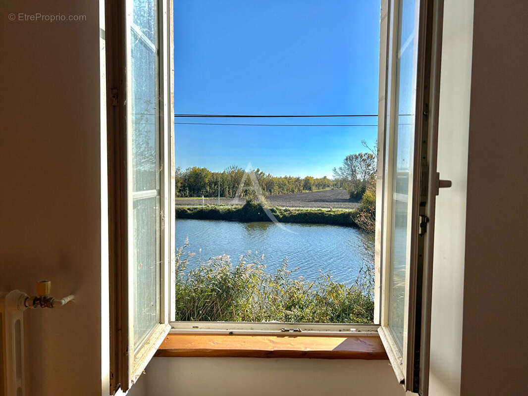 Maison à L'ILE-D'ELLE