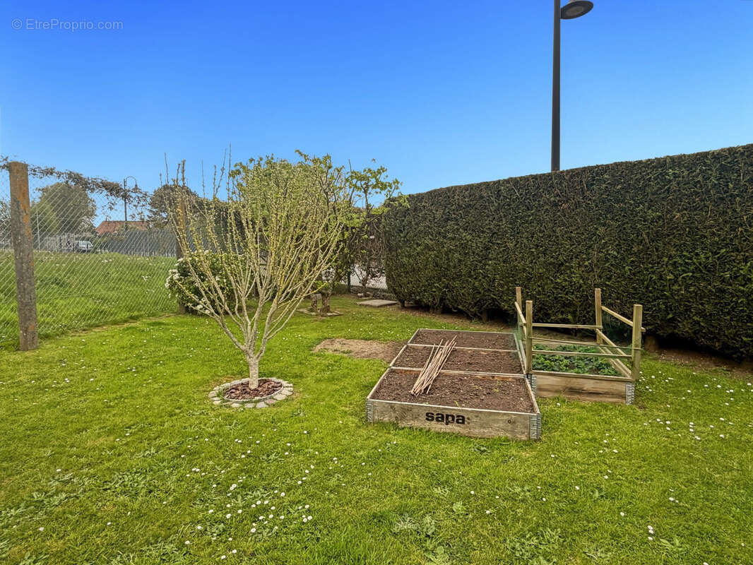 Maison 123 m² à Saint-Nicolas-D'aliermont  - photo 3