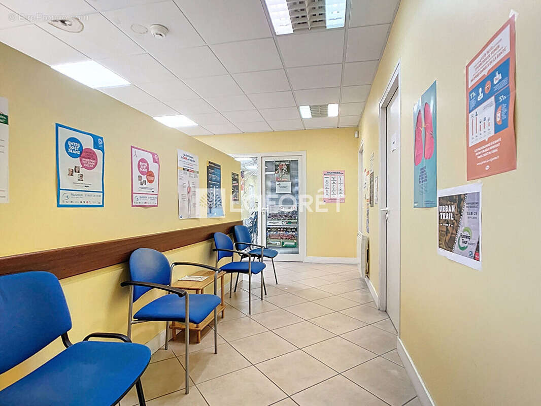 Bureaux Lormont 51.64 m2 - photo 4