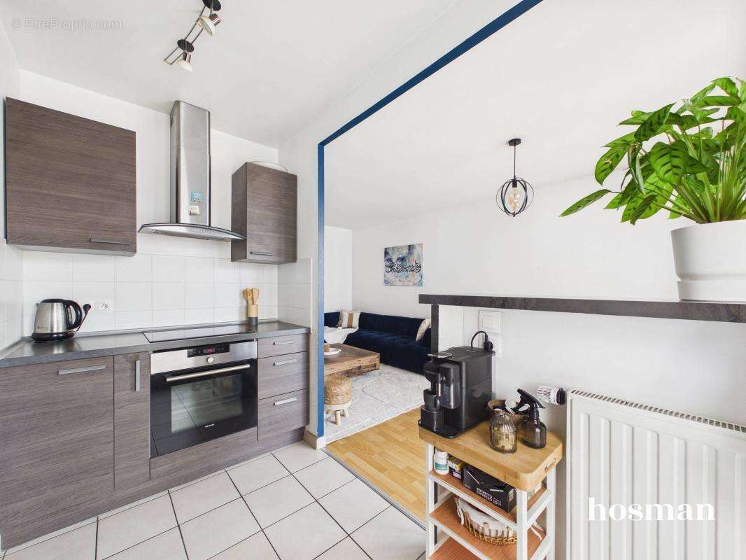 Appartement à AUBERVILLIERS