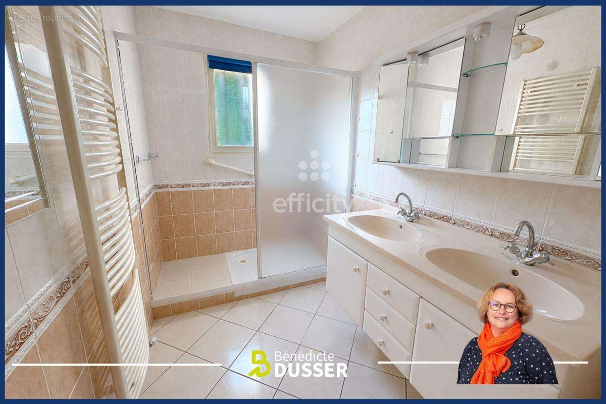 Maison 73 m² à Acigne  - photo 10