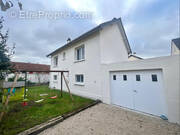 Maison à SARTROUVILLE