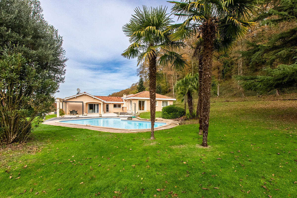 Maison à AIRE-SUR-L'ADOUR