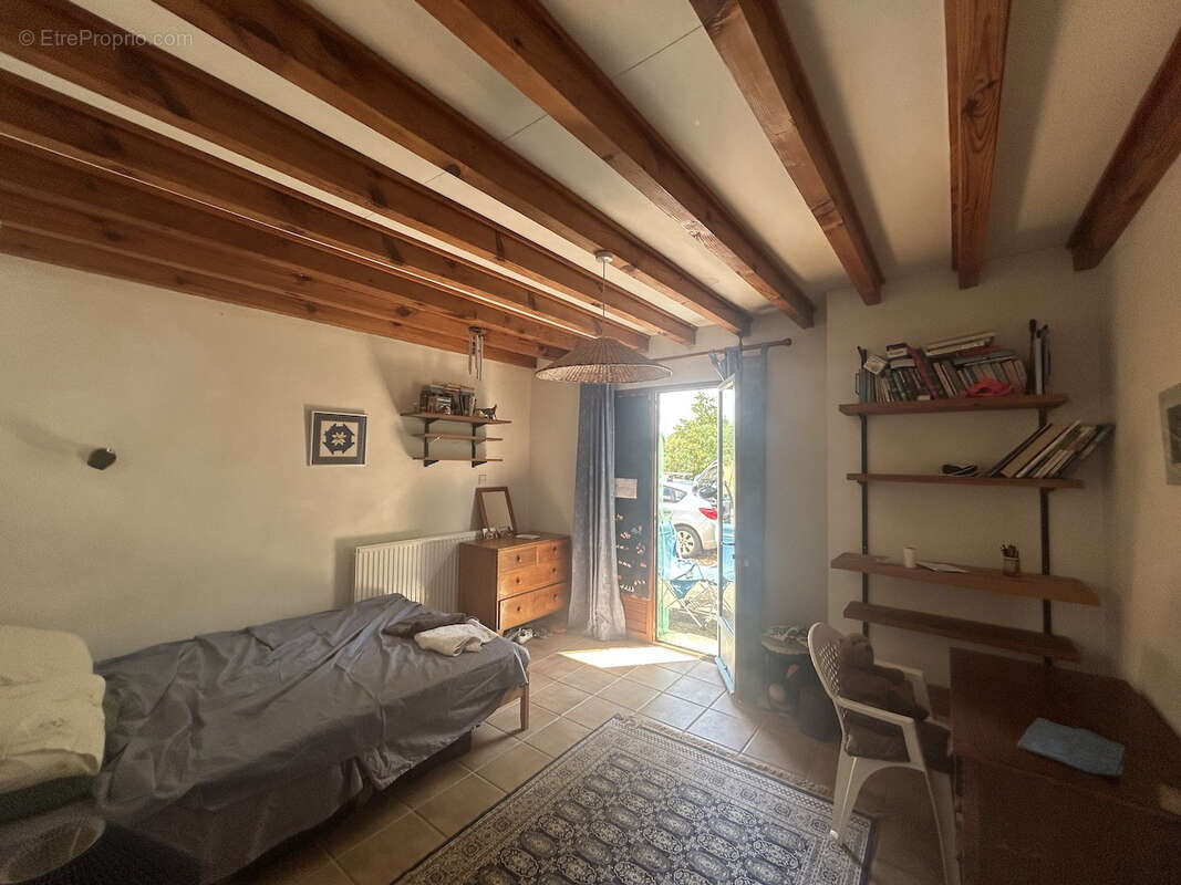Maison Perigordine avec grange attenant sur 2.9 ha - photo 4