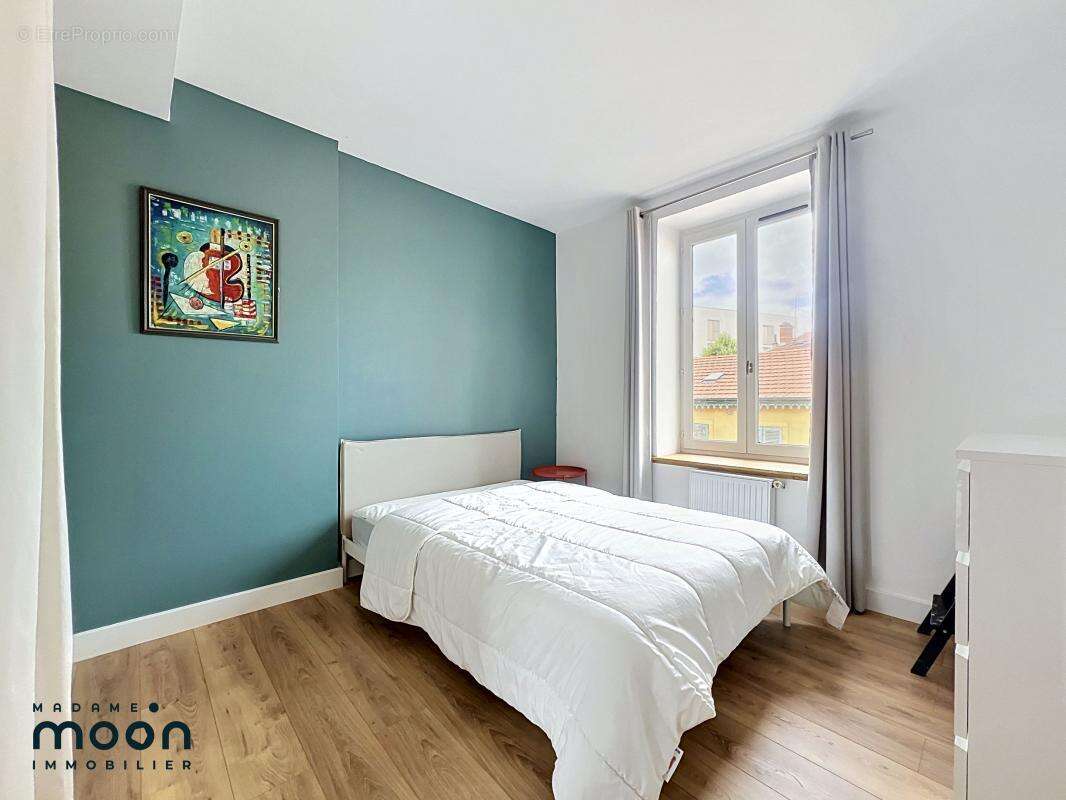 Appartement à OULLINS
