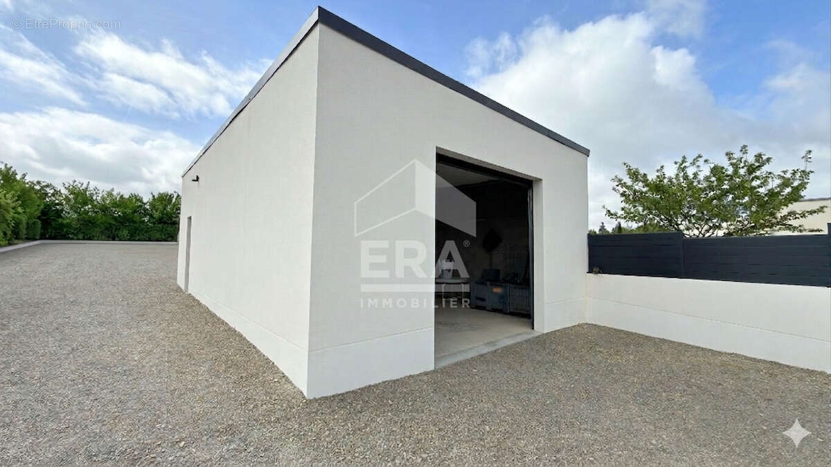 Maison à BONCHAMP-LES-LAVAL