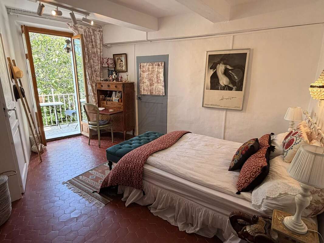 Appartement à SEILLANS