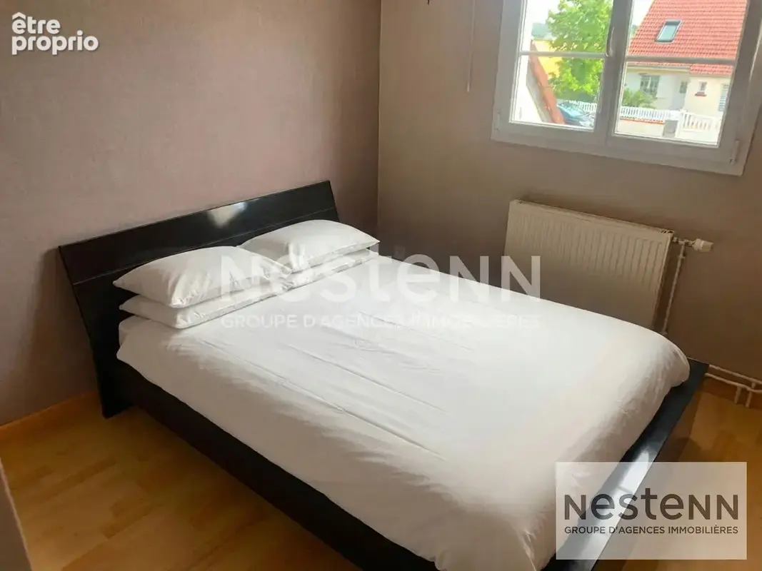 Clé en main : maison 78 m² rénovée, jardin clos et garage - MAROLLES - photo 11