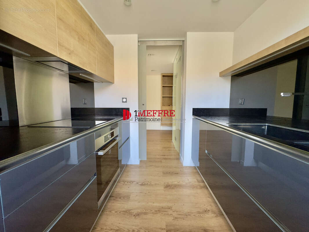 Appartement à MARSEILLE-13E
