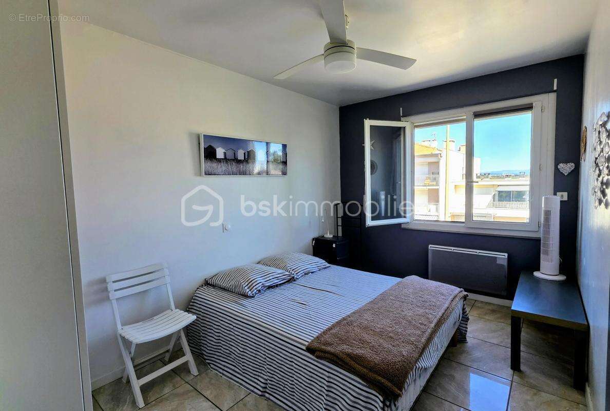 Palavas les flots appartement t3 renove vue mer dernier etage terrasse - photo 11