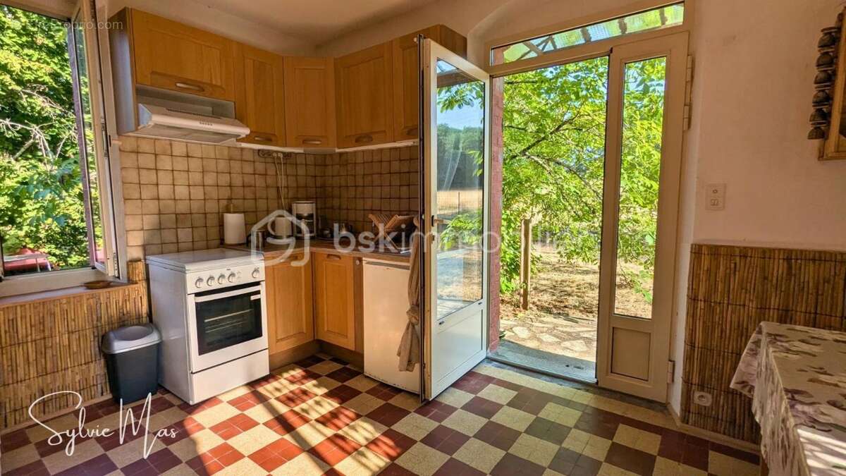 Ancienne maison de garde-barrière au cœur de la nature - photo 6