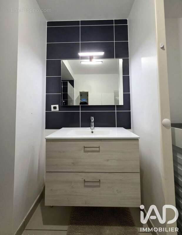 Photo 9 - Appartement à AVRILLE