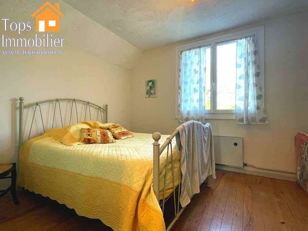 Maison à VILLEFRANCHE-DE-ROUERGUE