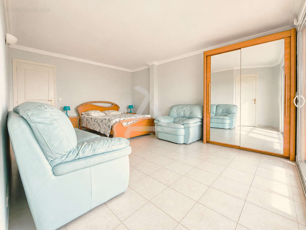 Dans le domaine très exclusif de « marina di fiori » à porto-vecchio villa d’exeption de 354m2 - photo 52
