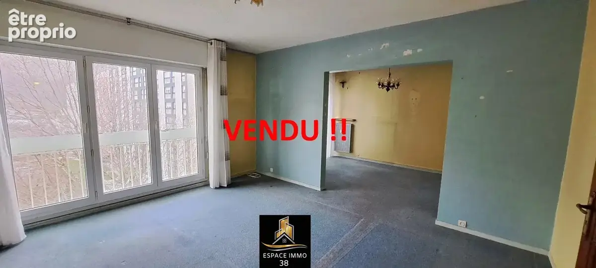 Appartement à LE PONT-DE-CLAIX