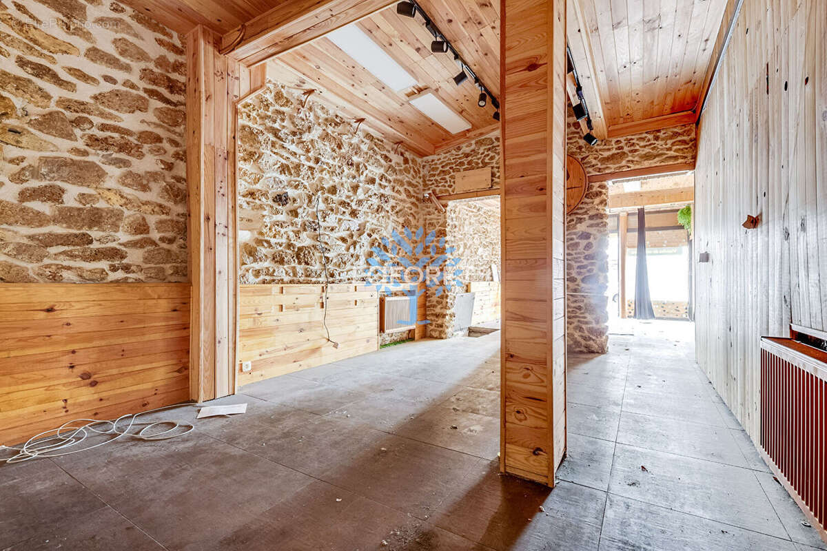 Commerce à PARIS-12E