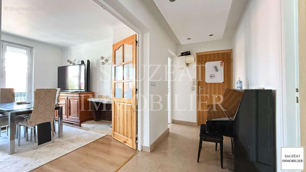 Appartement à BAGNEUX