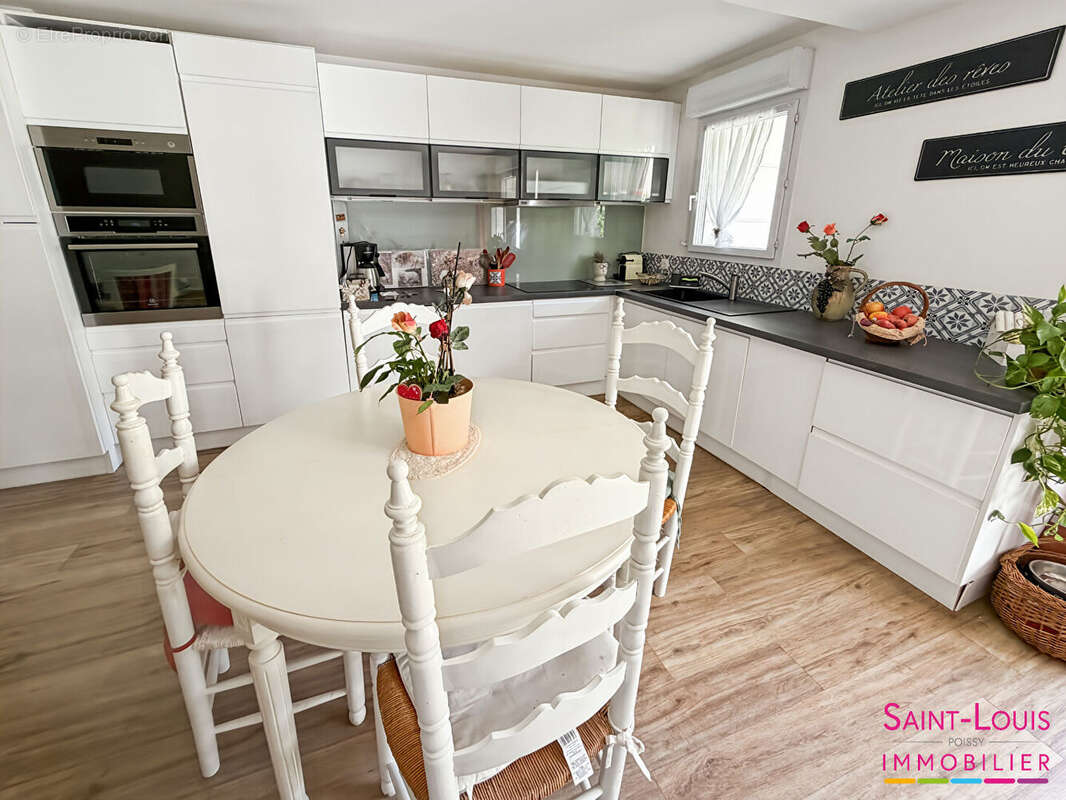 Appartement à POISSY