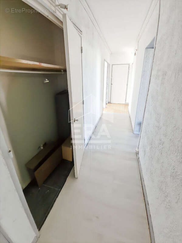 Appartement à SALON-DE-PROVENCE