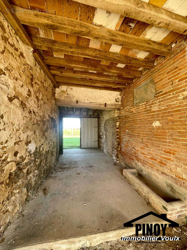 Maison à LORREZ-LE-BOCAGE-PREAUX