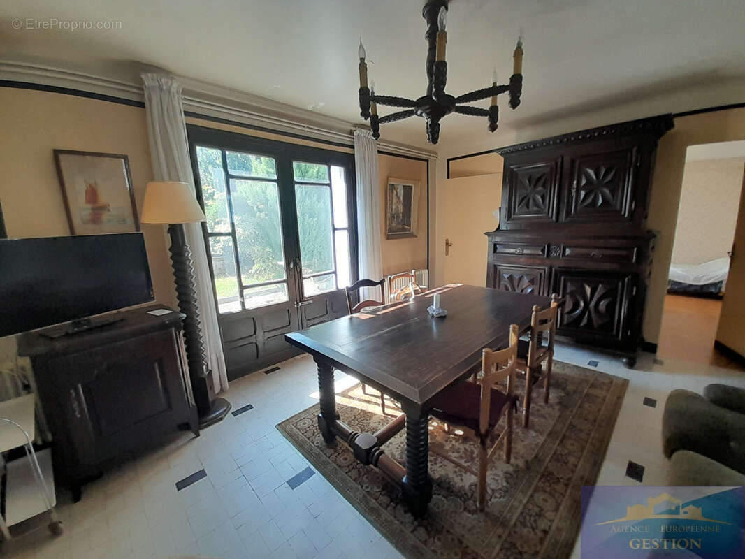 Maison à LOURDES