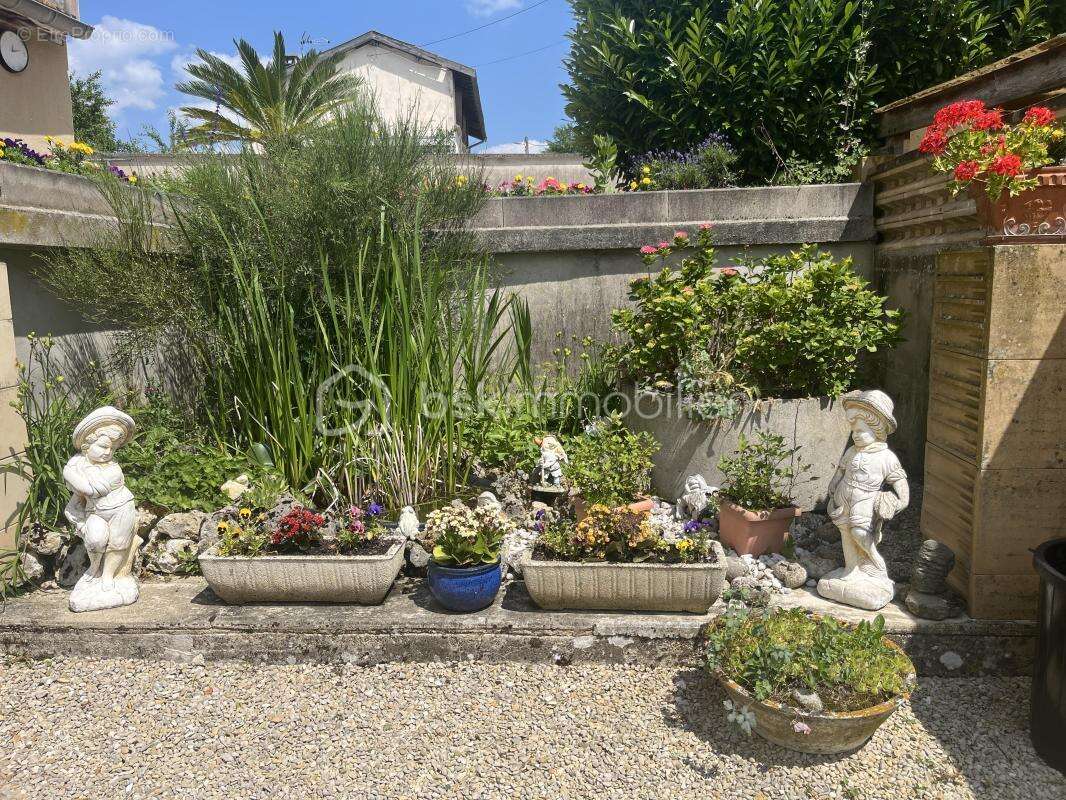 Maison de Maître - 7 pièces - 184m² - photo 24