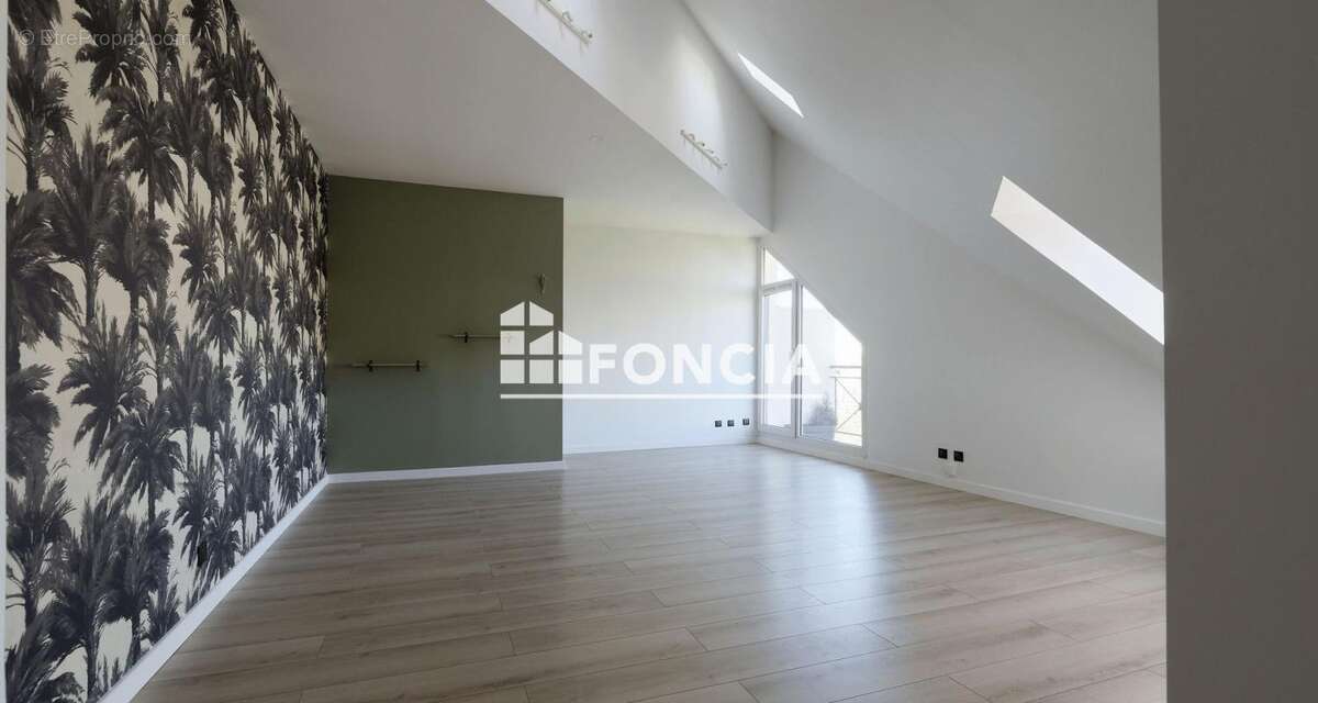 Appartement à MELUN