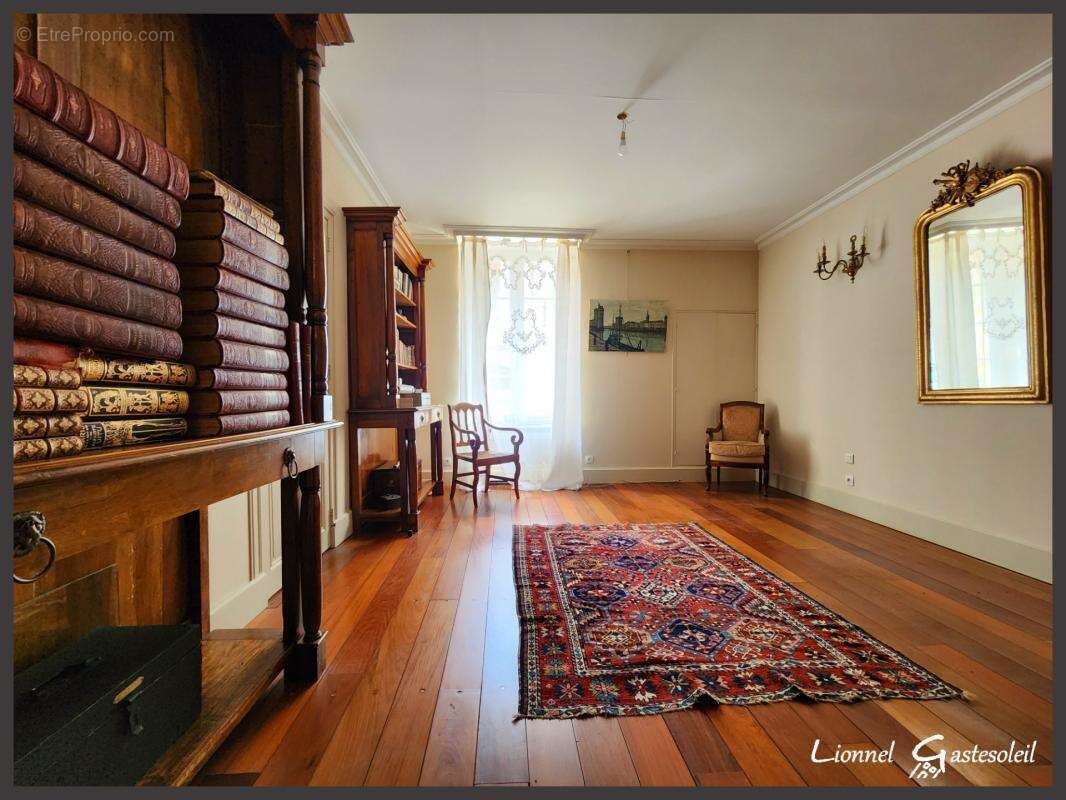 Maison de ville de caractère à vendre 3 à 4 chambres avec vue sur la Dordogne à SAINTE FOY LA GRANDE (33) - photo 10