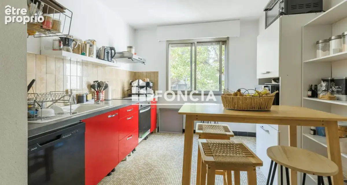 Pour investisseur-T2 66 m² avec 2 place de parking- - photo 4