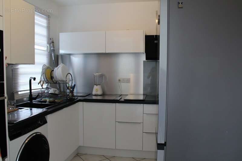 Superbe Duplex T4 de 105 m² – Vues Mer, Forêt et Parc – Baie-Mahault - photo 14