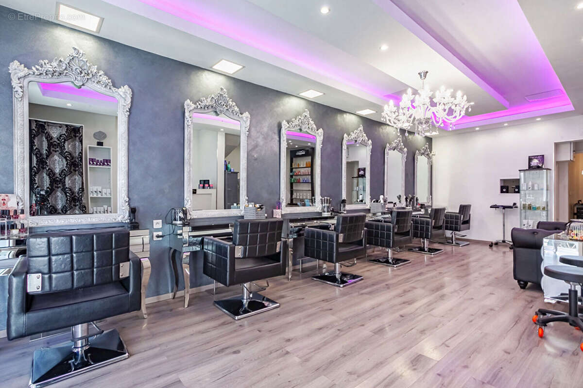 Commerce à MARSEILLE-12E