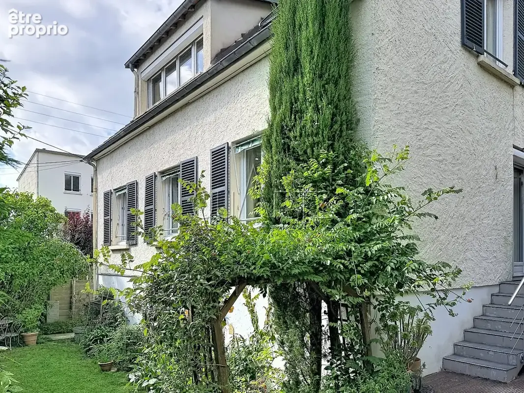 Maison à LE CHESNAY