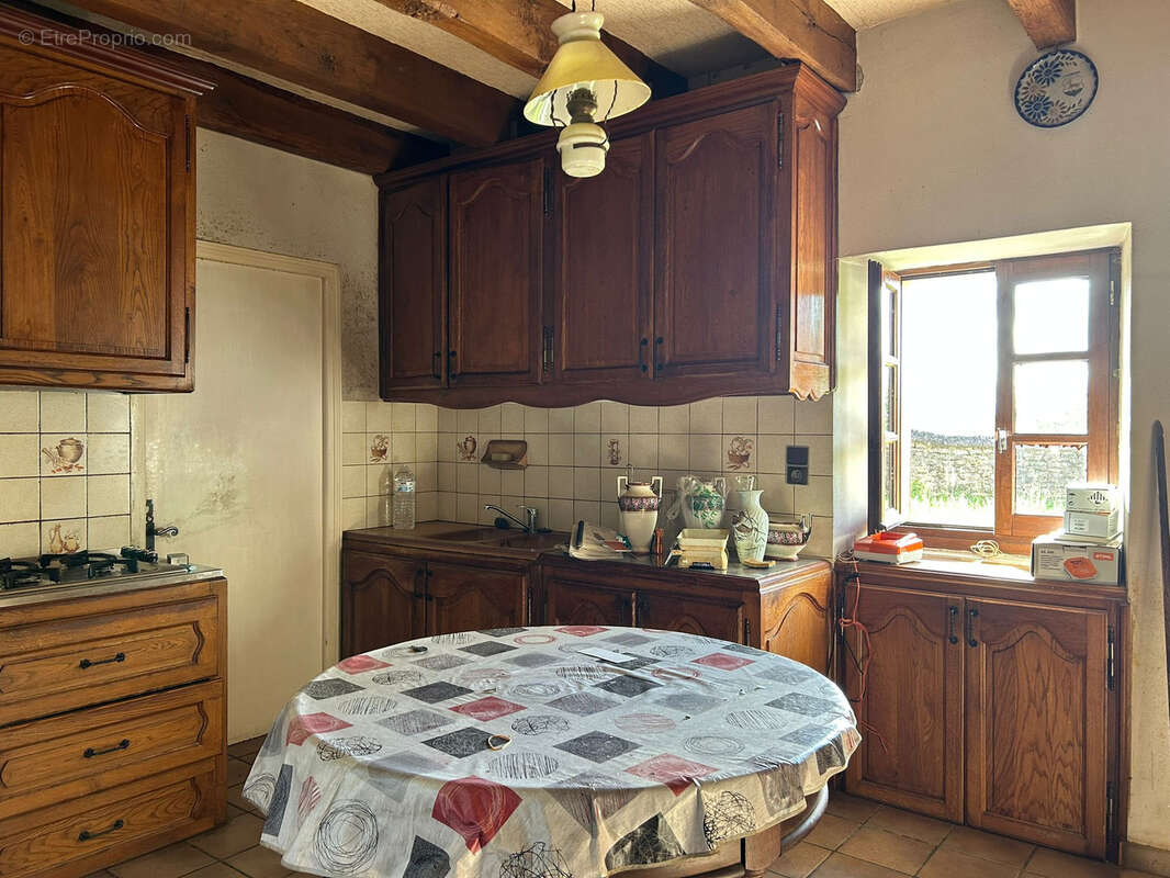 Maison à SAINTE-CROIX