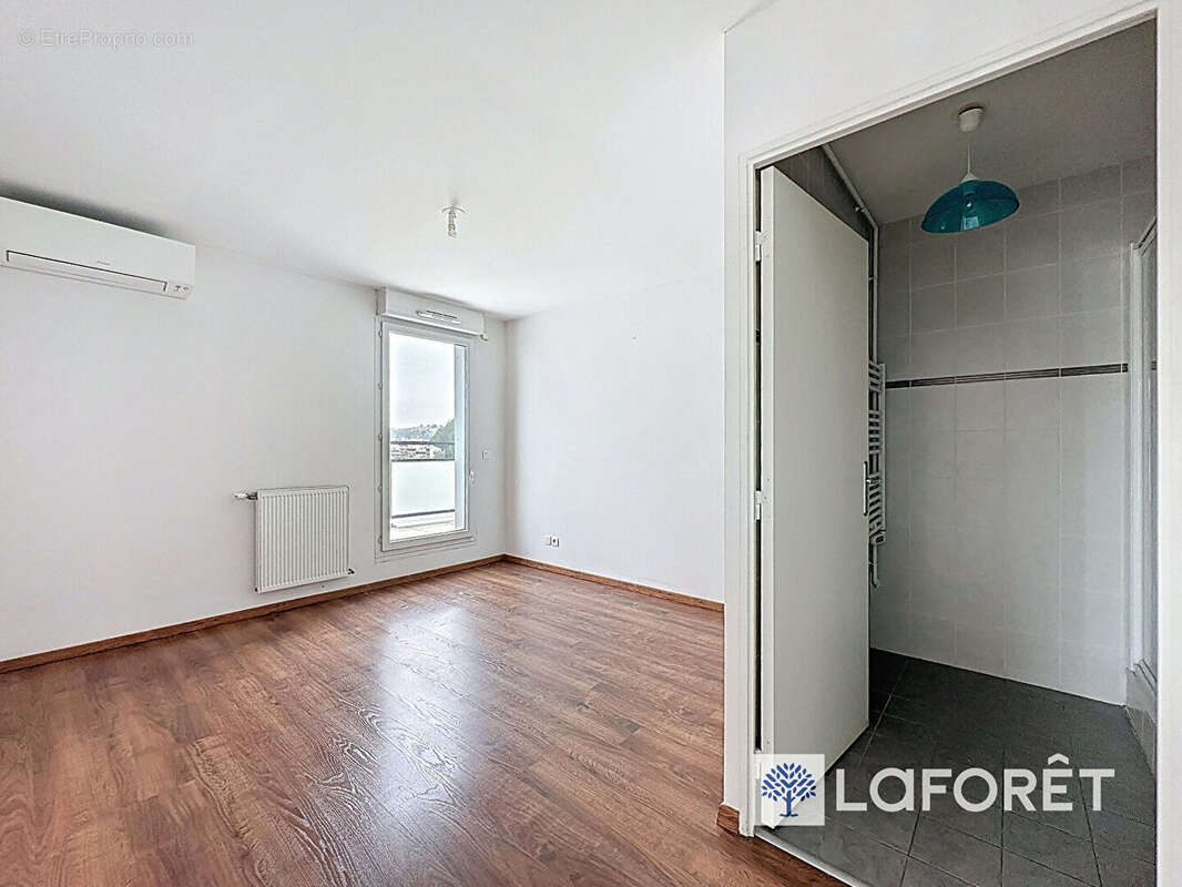 Appartement à LYON-9E