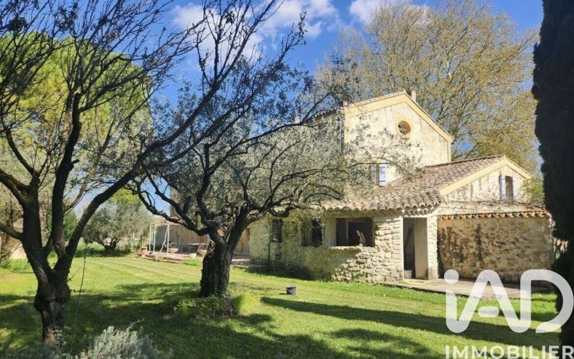Photo 1 - Maison à PERNES-LES-FONTAINES