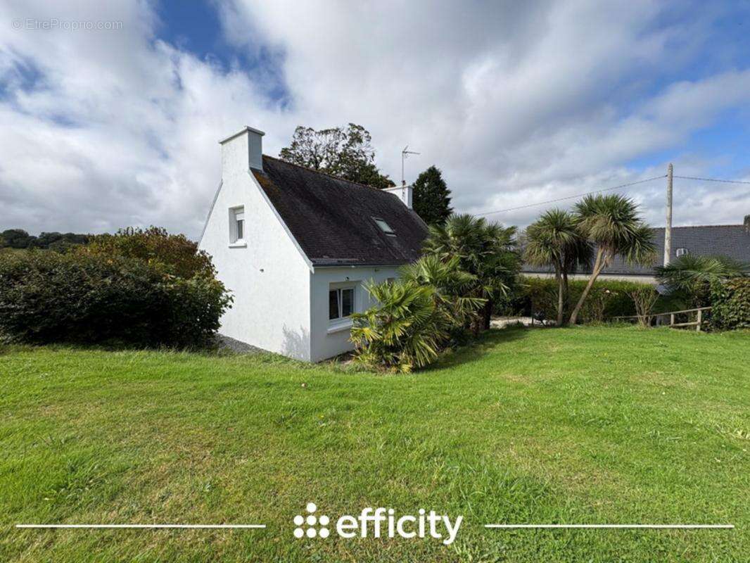 Maison à PLONEOUR-LANVERN