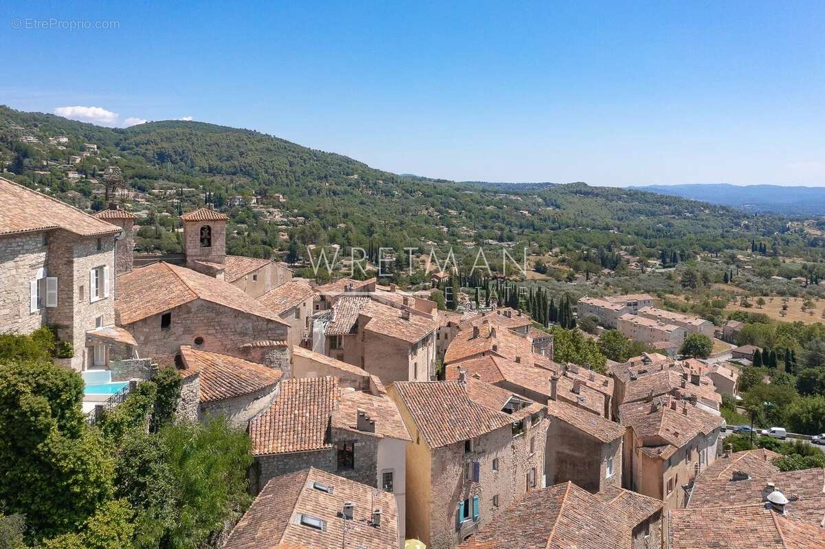 Maison à SEILLANS