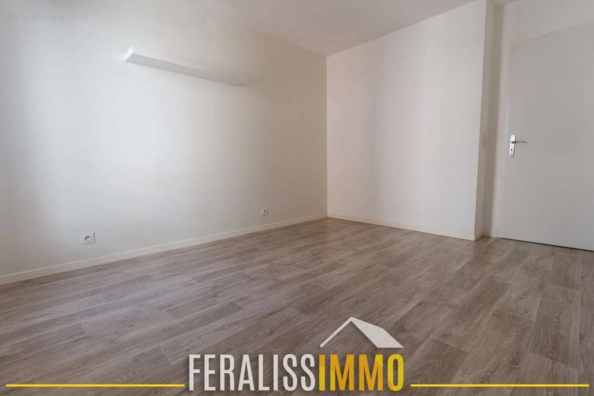 Appartement à ERAGNY