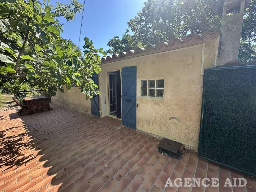Maison à CUGES-LES-PINS