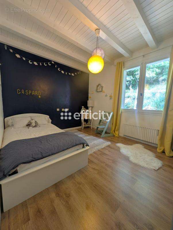 Maison à FONTANIL-CORNILLON