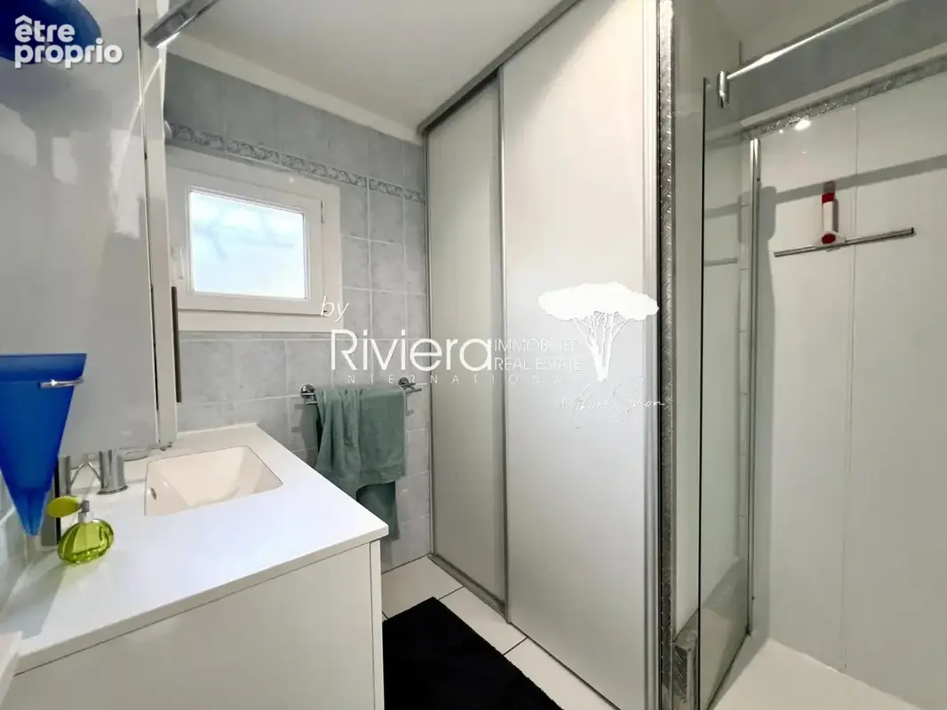 3 pieces de 55m2 avec terrasse et parking proche plage ! - photo 7