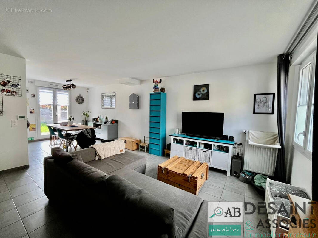 Maison à VILLIERS-SUR-MORIN