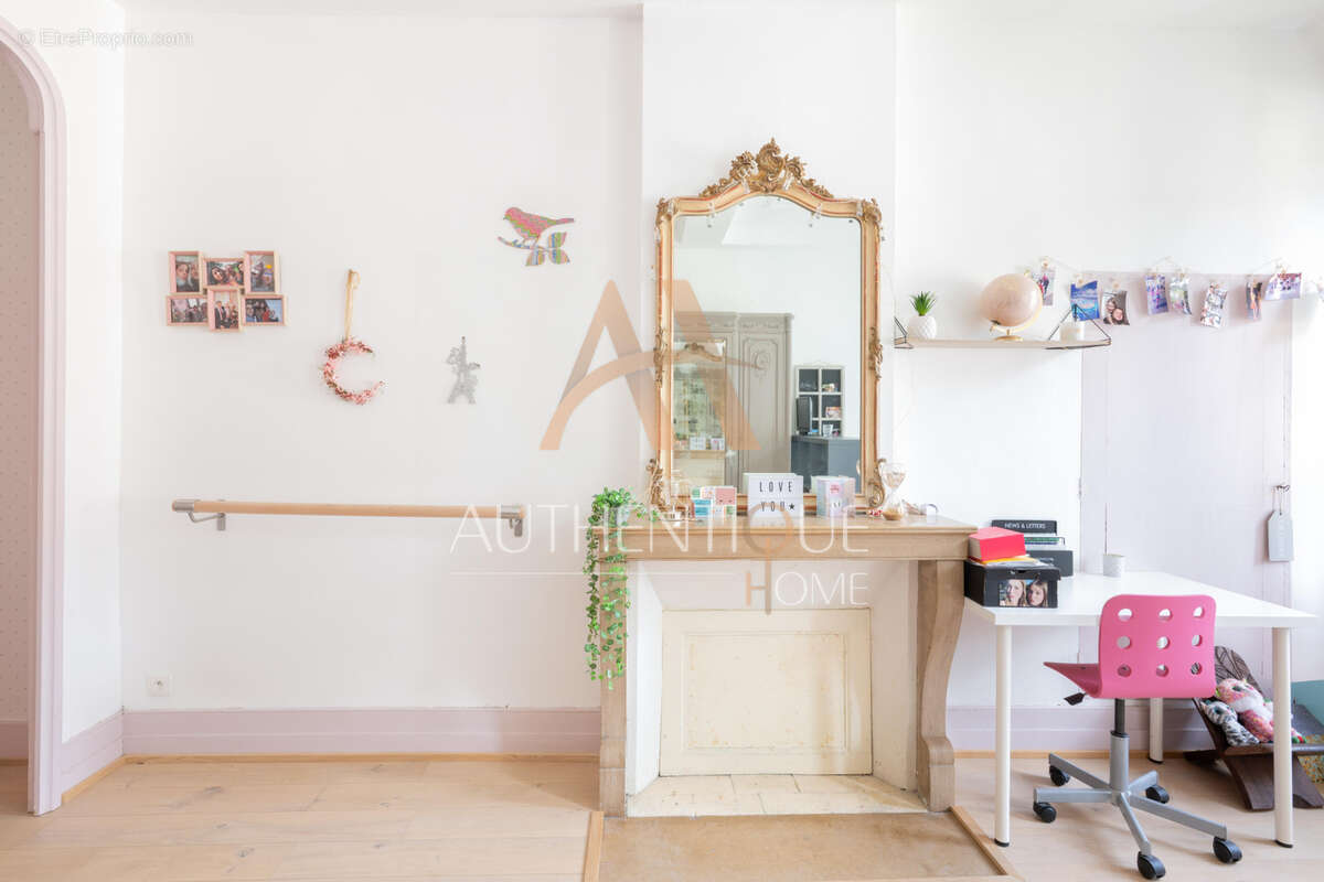 Magnifique maison de maître à Mouthier hautepierre - photo 9